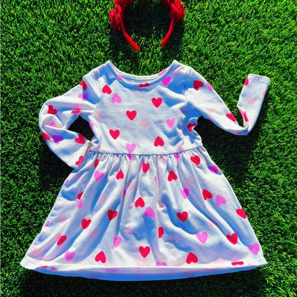 Cat & Jack Kids Dress with Red and Pink Hearts - Picture 2 of 2